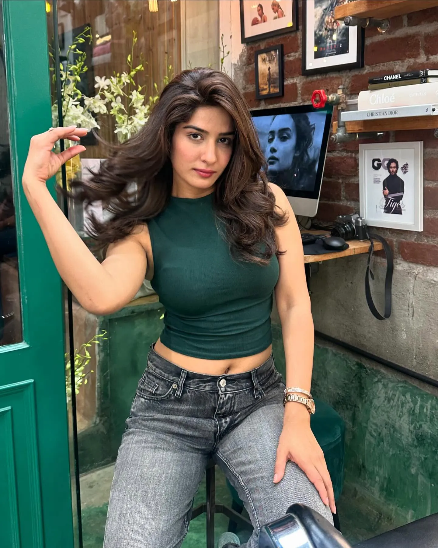 Neha Khan - neha-khan-hot-11.webp